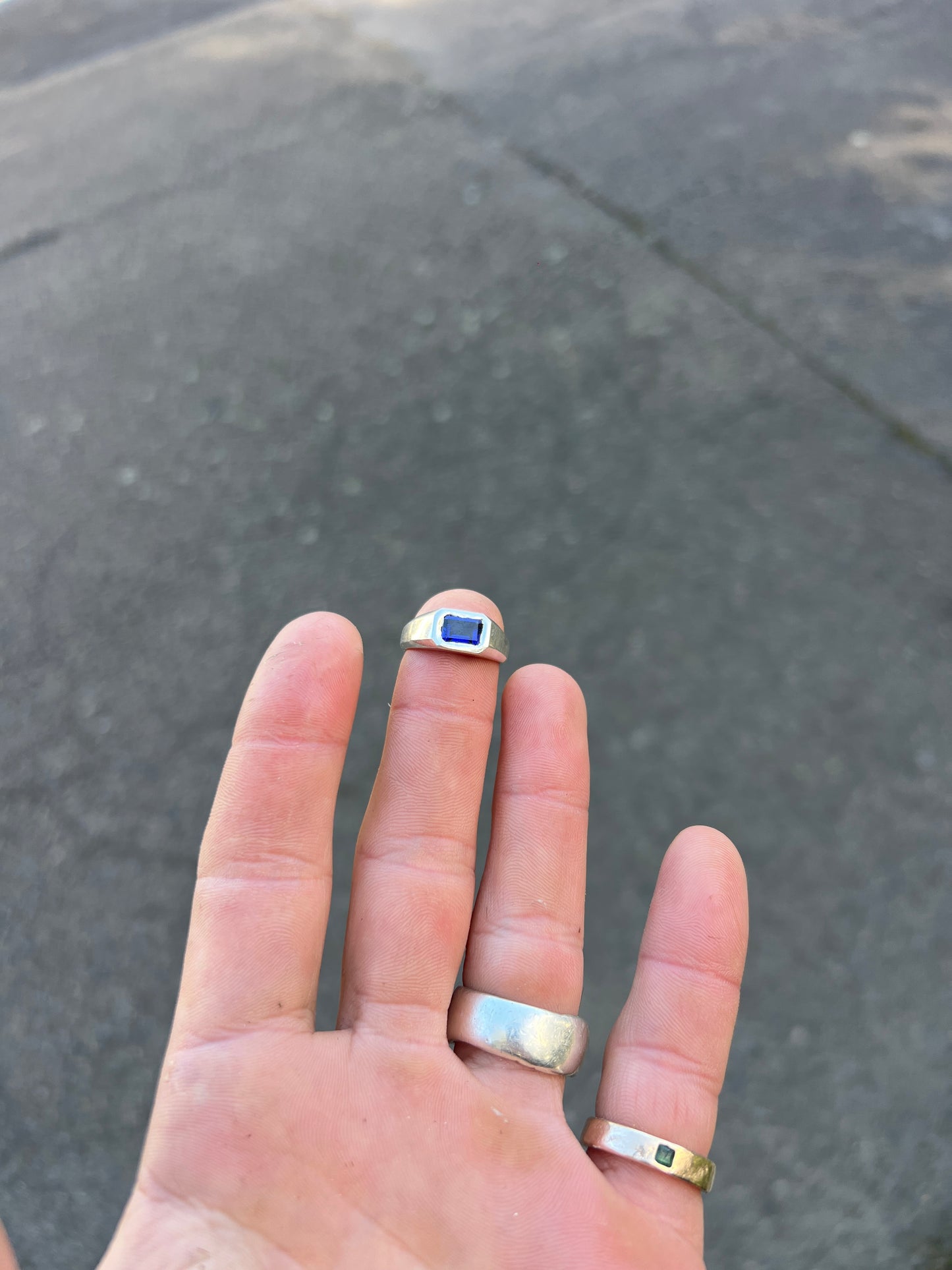 Solitaire Signet Sapphire