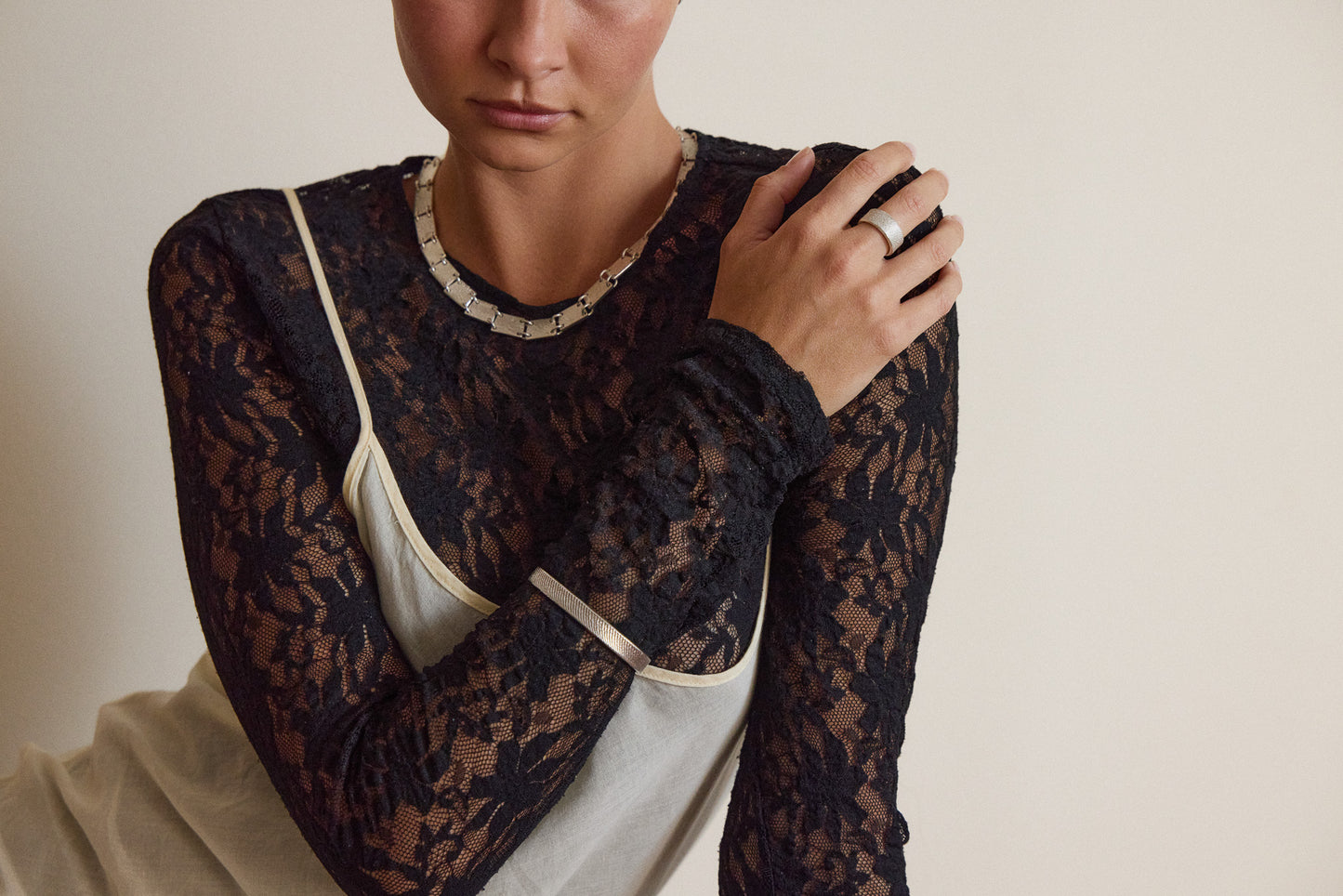 Apoma Cuff Silver
