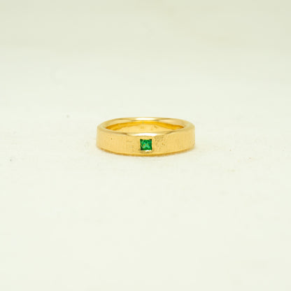 Emerald Band Gold