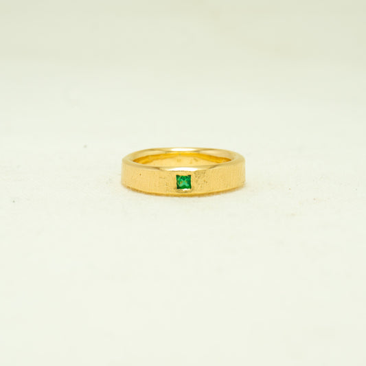 Emerald Band Gold