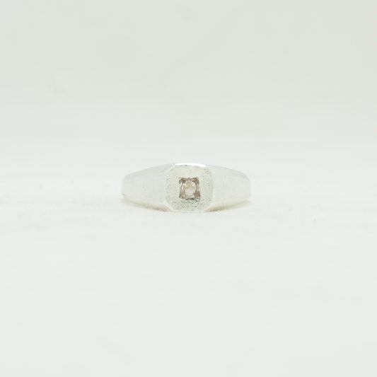 Facette 03