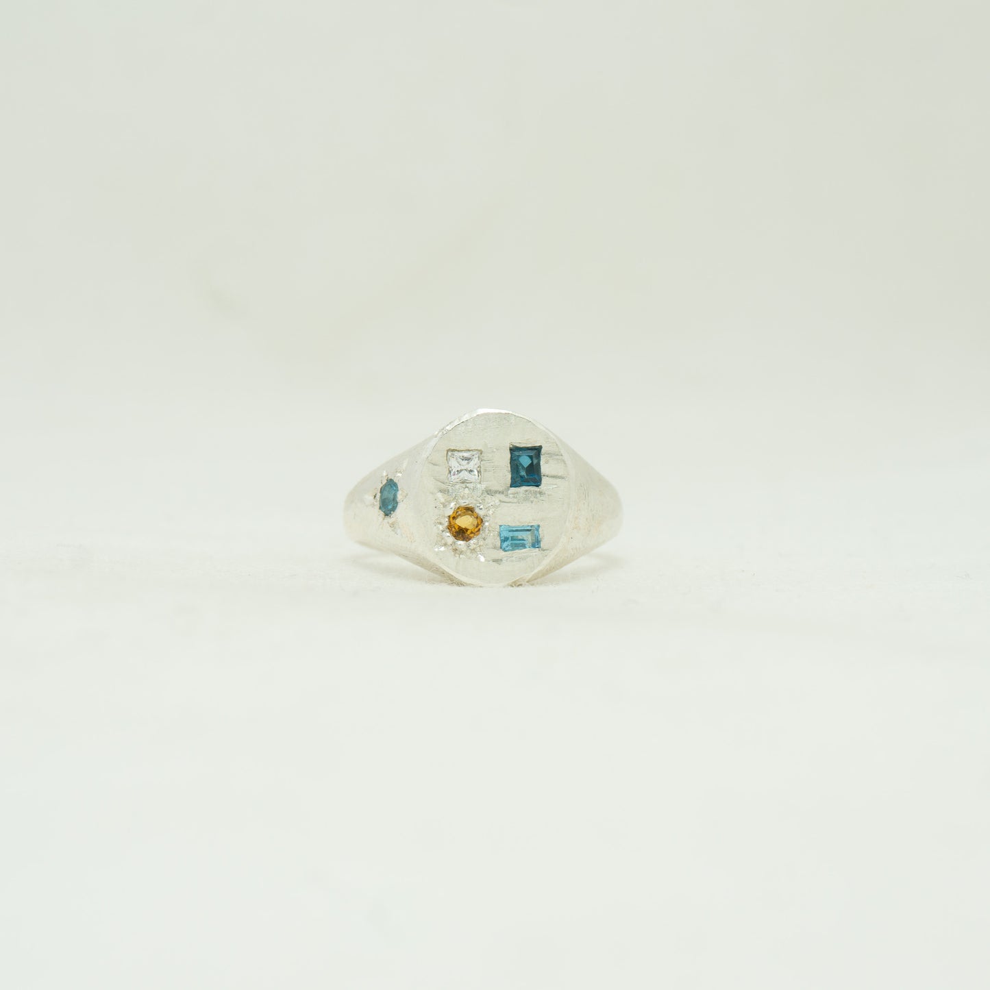 Garden Signet 03
