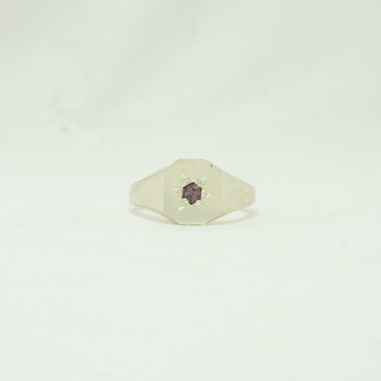 Hex Signet 01
