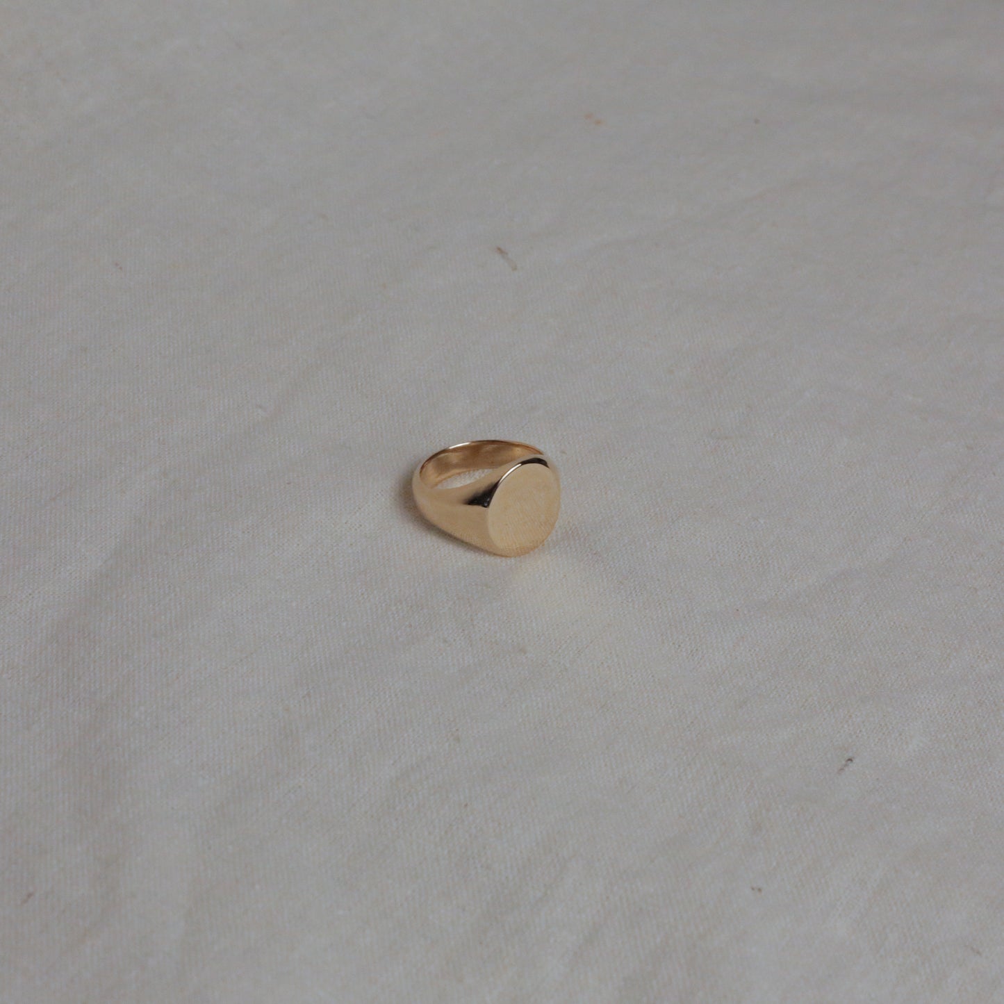 Round Signet 9k Gold