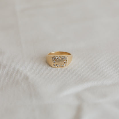Stitched signet - Gold