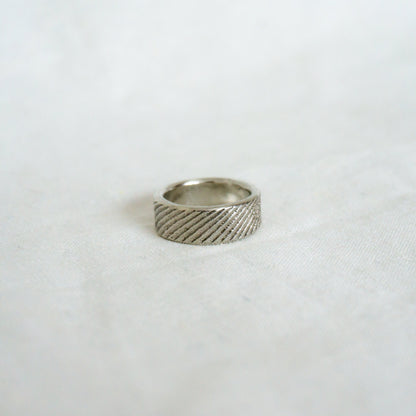 Apoma Band Silver