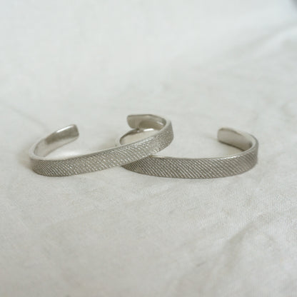Apoma Cuff Silver