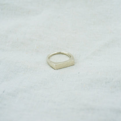 Slim Signet